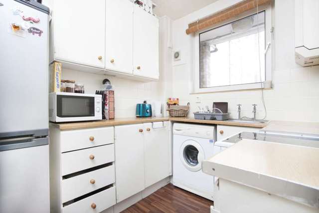  Image of 3 bedroom Detached house to rent in Maysoule Road London SW11 at Wynter Street Battersea London, SW11 2BP