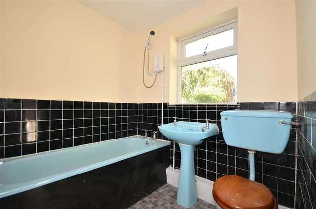  Image of 3 bedroom End of Terrace for sale in Clarendon Place Newport PO30 at Newport Isle of Wight Newport, PO30 1RB