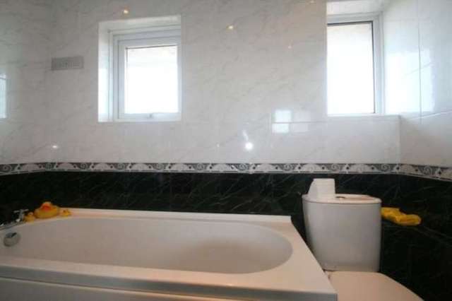  Image of 3 bedroom Apartment to rent in Clun Road Wick Littlehampton BN17 at Littlehampton Wick, BN17 7ET