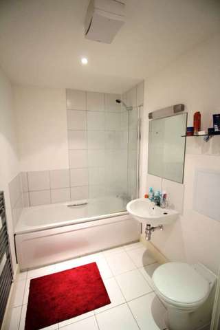  Image of 2 bedroom Apartment to rent in College Street Ipswich IP4 at College Street  Ipswich, IP4 1FP