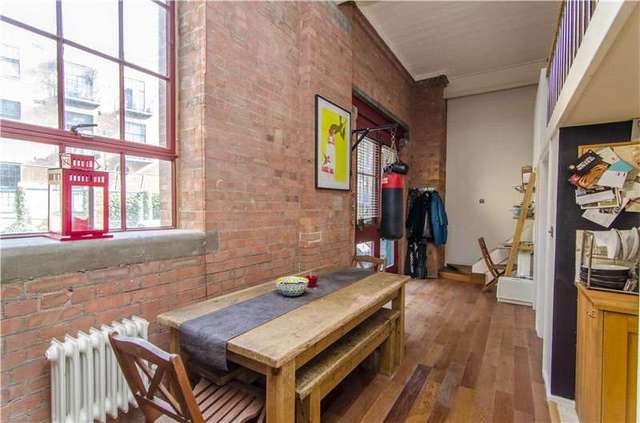  Image of 1 bedroom Flat for sale in Morris Road London E14 at 45 Morris Road London All Saints, E14 6PA