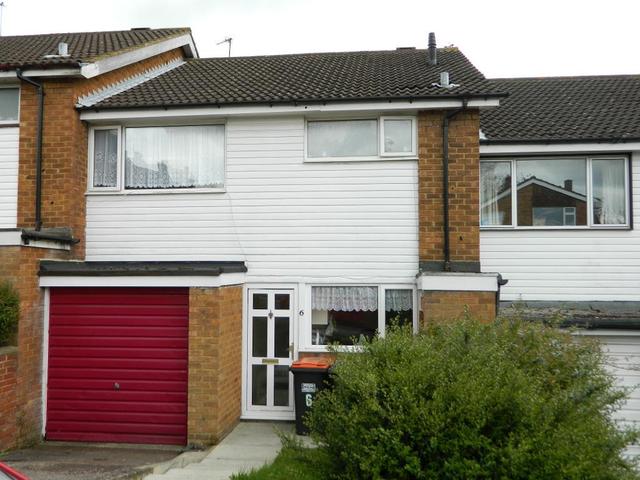  Image of 3 bedroom Terraced house for sale in Constable Hill Bedford MK41 at Bedford, MK41 7LJ