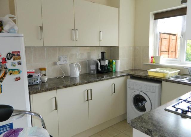  Image of 3 bedroom Terraced house for sale in Constable Hill Bedford MK41 at Bedford, MK41 7LJ