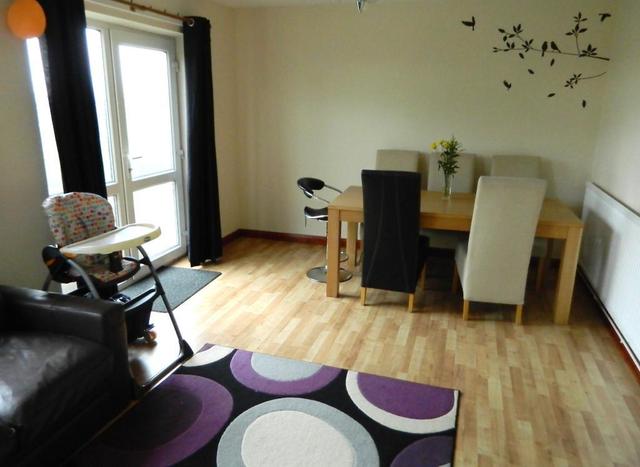 Image of 3 bedroom Terraced house for sale in Constable Hill Bedford MK41 at Bedford, MK41 7LJ
