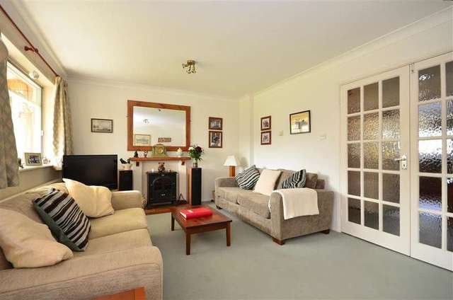 Image of 4 bedroom Detached house for sale in Cooksbridge Lewes BN8 at Lewes East Sussex Lewes, BN8 4SJ