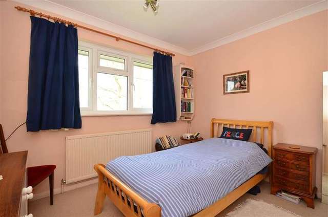  Image of 4 bedroom Detached house for sale in Cooksbridge Lewes BN8 at Lewes East Sussex Lewes, BN8 4SJ