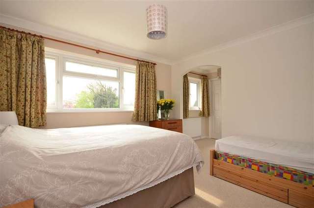  Image of 4 bedroom Detached house for sale in Cooksbridge Lewes BN8 at Lewes East Sussex Lewes, BN8 4SJ