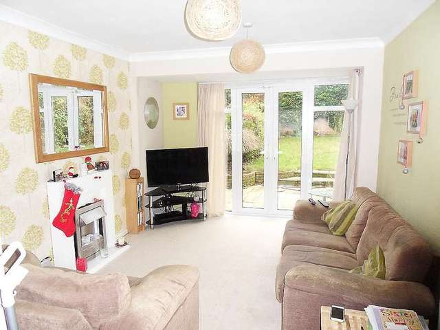  Image of 3 bedroom Property to rent in Cottesbrook Road Acocks Green Birmingham B27 at COTTESBROOK ROAD  BIRMINGHAM, B27 6LE
