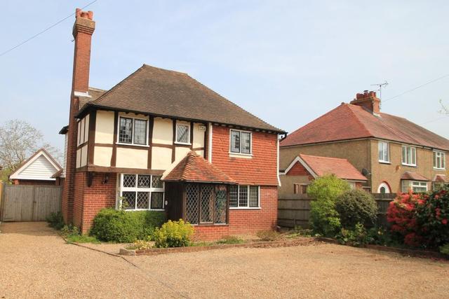 Image of 4 bedroom Detached house for sale in Cranbrook Road Goudhurst Cranbrook TN17 at Goudhurst, TN17 1DR