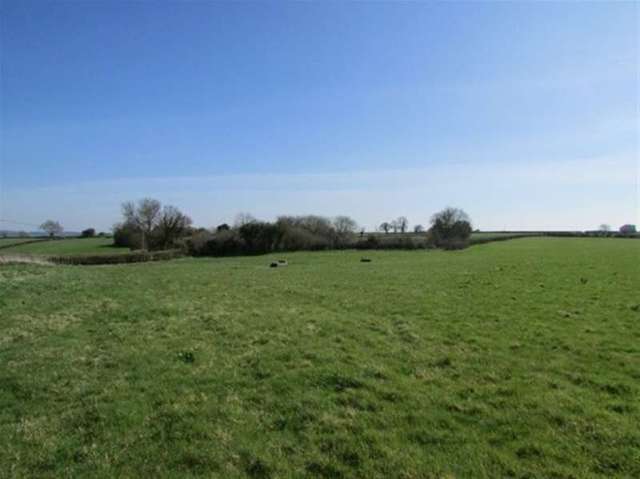  Image of Property for sale in Crawl Lane Clandown Radstock BA3 at Radstock, BA3 2XH