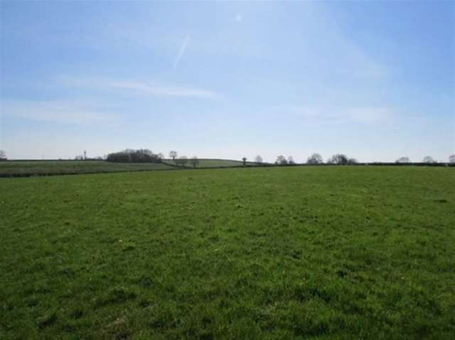  Image of Property for sale in Crawl Lane Clandown Radstock BA3 at Radstock, BA3 2XH