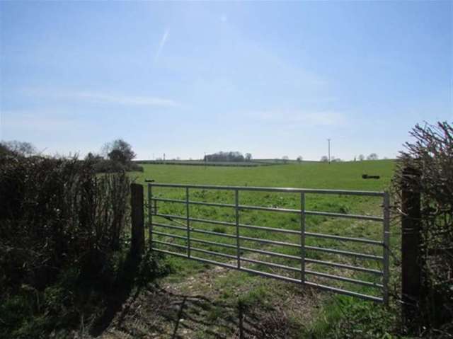 Image of Property for sale in Crawl Lane Clandown Radstock BA3 at Radstock, BA3 2XH
