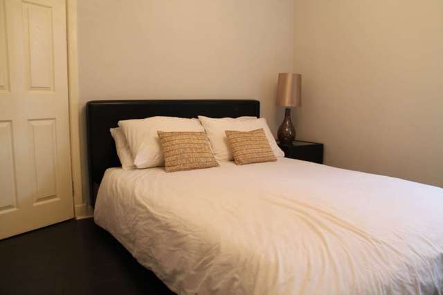  Image of 1 bedroom Flat to rent in Crookston Grove Crookston Glasgow G52 at Crookston Grove (  Glasgow, G52 3PN