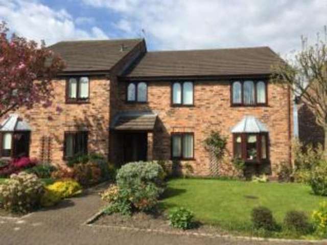  Image of 1 bedroom Retirement Property for sale in Cyril Bell Close Lymm WA13 at Lymm Cheshire Lymm, WA13 0JU