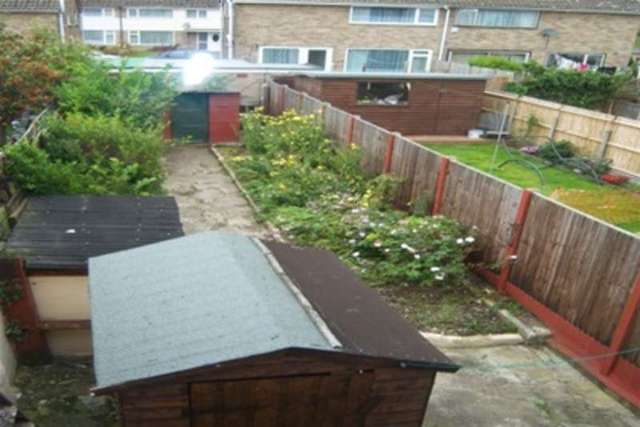  Image of 3 bedroom Detached house to rent in Glenfield Road Dover CT16 at Dover, CT16 2AL