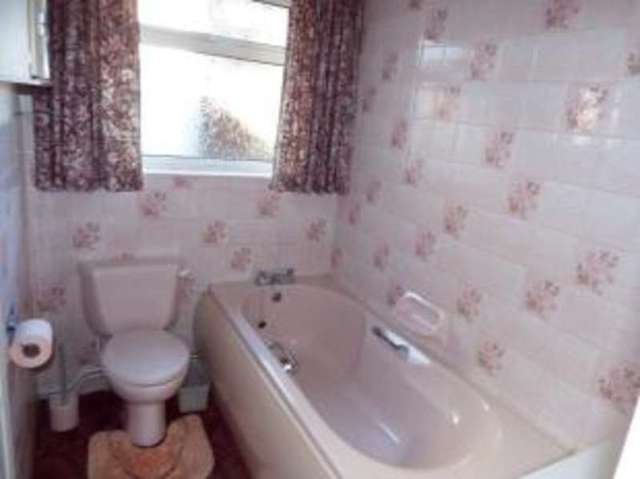  Image of 2 bedroom Bungalow for sale in Daniel Road Mancetter Atherstone CV9 at Mancetter Atherstone Mancetter, CV9 1PA