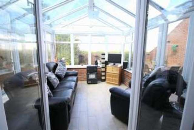  Image of 4 bedroom Detached house for sale in Defford Close Webheath Redditch B97 at Redditch Worcestershire Redditch, B97 5WR