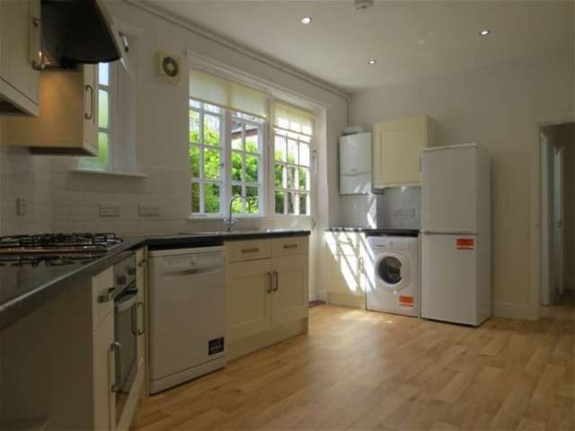  Image of 2 bedroom Detached house to rent in Dekker Road London SE21 at Dulwich Village, SE21 7DJ