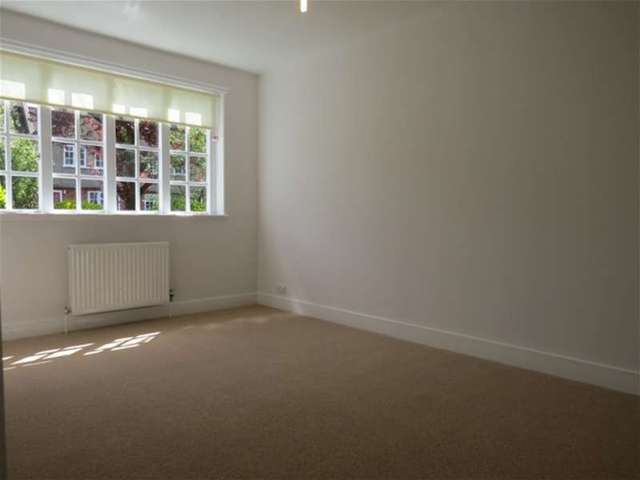  Image of 2 bedroom Detached house to rent in Dekker Road London SE21 at Dulwich Village, SE21 7DJ