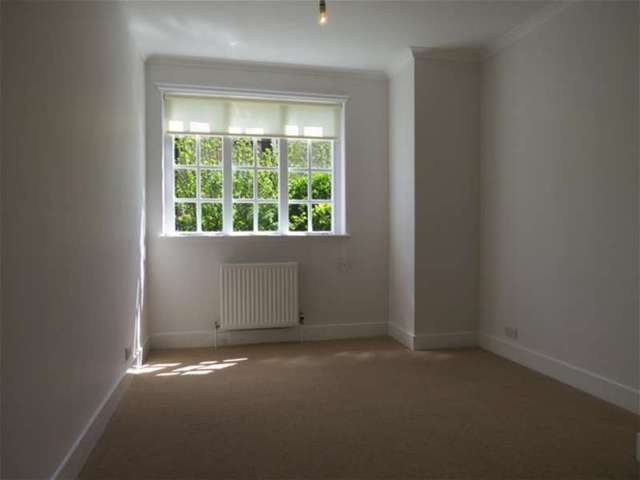  Image of 2 bedroom Detached house to rent in Dekker Road London SE21 at Dulwich Village, SE21 7DJ