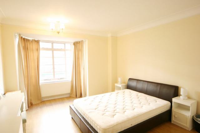  Image of 2 bedroom Flat to rent in Gloucester Place London NW1 at Gloucester Place  Marylebone, NW1 5AH