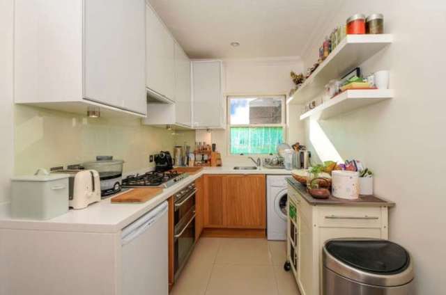  Image of 2 bedroom Flat for sale in Drakefell Road London SE4 at Drakefell Road  Brockley, SE4 2DS