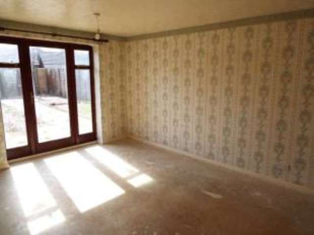  Image of 3 bedroom Bungalow for sale in Cricket Close Drayton Norwich NR8 at Drayton Norwich Drayton, NR8 6YA