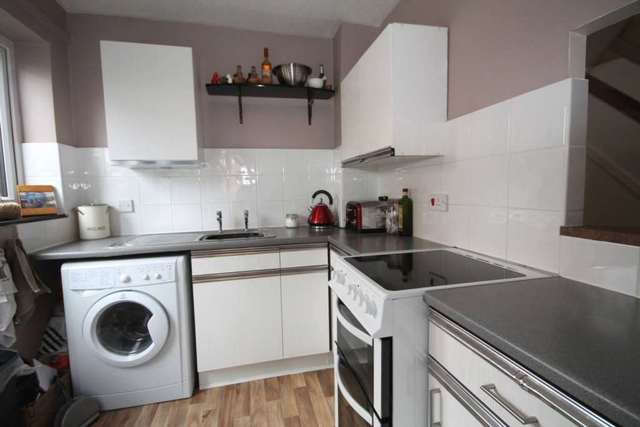  Image of 1 bedroom Detached house for sale in Drummond Close Erith DA8 at Drummond Close  Erith, DA8 3QS