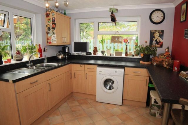  Image of 4 bedroom Detached house for sale in Dukeswood Drive Dibden Purlieu Southampton SO45 at Dukeswood Drive  Southampton, SO45 4NJ