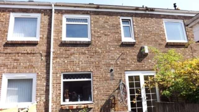  Image of 3 bedroom Terraced house for sale in Dumbreck Square Glasgow G41 at Dumbreck Square  Glasgow, G41 5SY