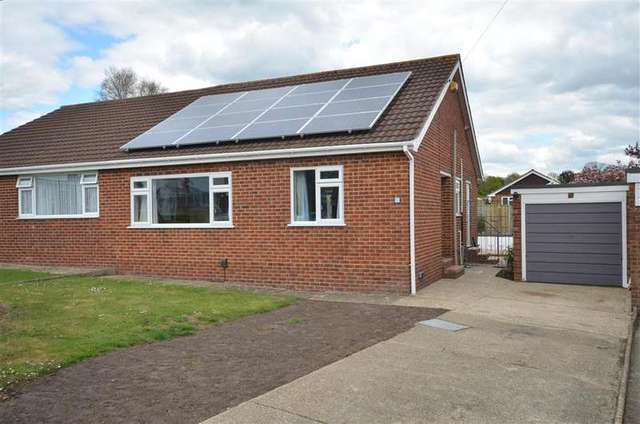  Image of 2 bedroom Detached house for sale in Dundee Close Fareham PO15 at Fareham Hampshire Fareham, PO15 6BB
