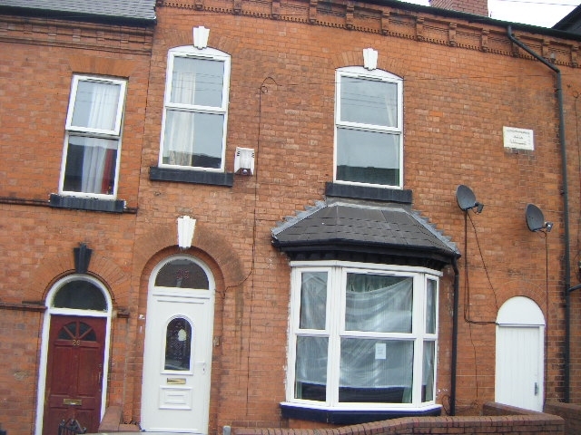  Image of 4 bedroom Terraced house to rent in Durham Road Sparkhill Birmingham B11 at Durham Road Sparkhill Birmingham, B11 4LG
