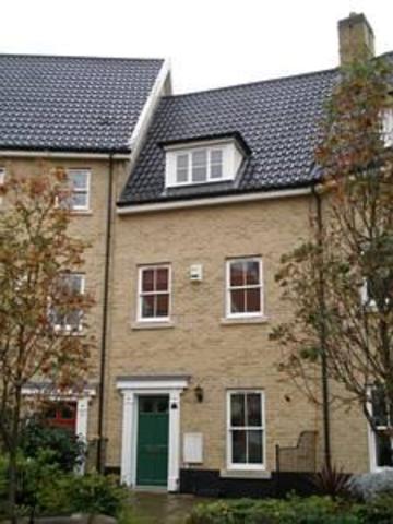  Image of 5 bedroom Town House to rent in Dyers Yard Norwich NR3 at Norwich, NR3 3QY