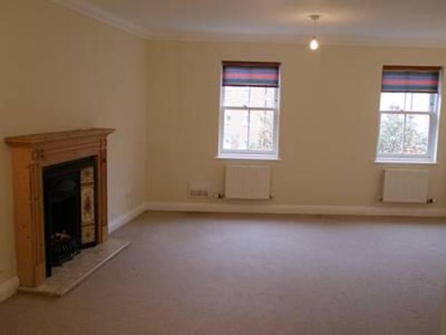  Image of 5 bedroom Town House to rent in Dyers Yard Norwich NR3 at Norwich, NR3 3QY