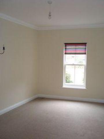  Image of 5 bedroom Town House to rent in Dyers Yard Norwich NR3 at Norwich, NR3 3QY