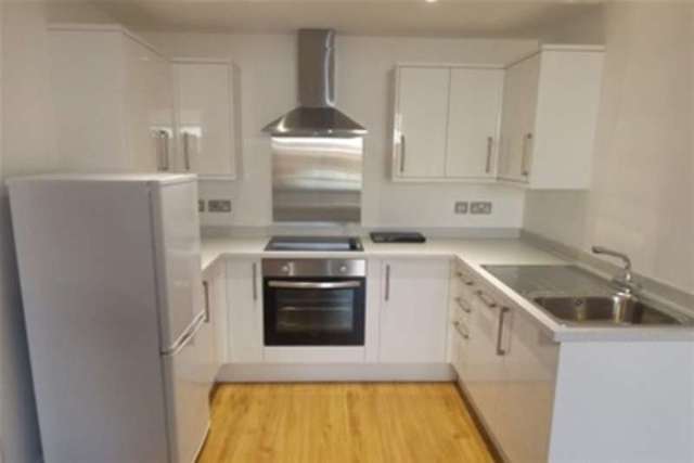  Image of 1 bedroom Flat to rent in East Street Bedminster Bristol BS3 at Bristol, BS3 4EJ