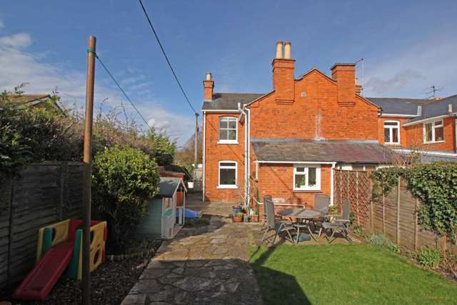  Image of 3 bedroom Cottage to rent in Egerton Road Wallingford OX10 at Egerton Road  Wallingford, OX10 0HL