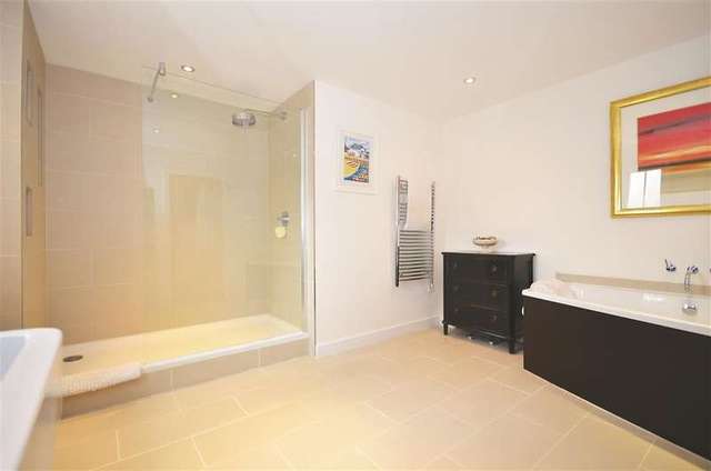  Image of 5 bedroom Detached house for sale in Elmwood Close Broadstairs CT10 at Broadstairs Kent Broadstairs, CT10 3AY