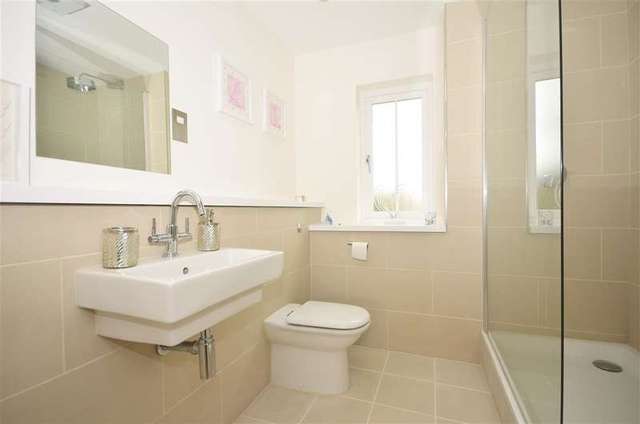  Image of 5 bedroom Detached house for sale in Elmwood Close Broadstairs CT10 at Broadstairs Kent Broadstairs, CT10 3AY