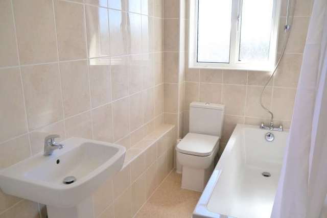  Image of 2 bedroom Detached house to rent in Charles Gardens Bournemouth BH10 at Bournemouth, BH10 5EH
