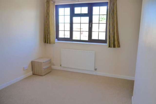  Image of 2 bedroom Detached house to rent in Charles Gardens Bournemouth BH10 at Bournemouth, BH10 5EH