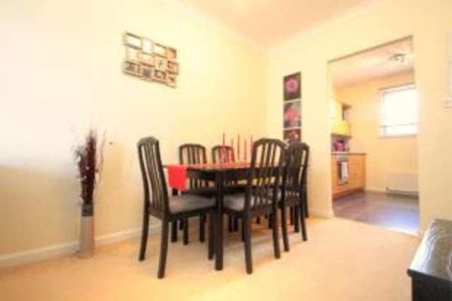  Image of 2 bedroom Flat for sale in Errol Gardens Glasgow G5 at New Gorbals Glasgow Glasgow, G5 0BE