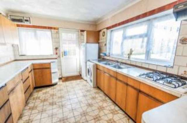  Image of 3 bedroom Bungalow for sale in Chequers Lane Eversley Hook RG27 at Eversley Hook Eversley Cross, RG27 0NY