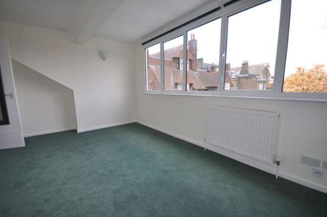  Image of 4 bedroom End of Terrace to rent in Eyot Green London W4 at Chiswick, W4 2PT
