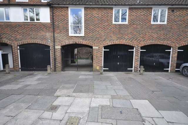  Image of 4 bedroom End of Terrace to rent in Eyot Green London W4 at Chiswick, W4 2PT