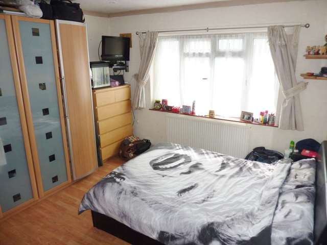  Image of 3 bedroom Terraced house for sale in Fairfield Avenue Watford WD19 at Fairfield Avenue  Watford, WD19 7AR