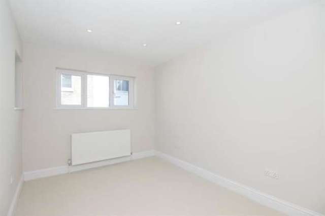  Image of 3 bedroom Flat for sale in Fairholme Road London W14 at London  Kensington & Chelsea, W14 9JX
