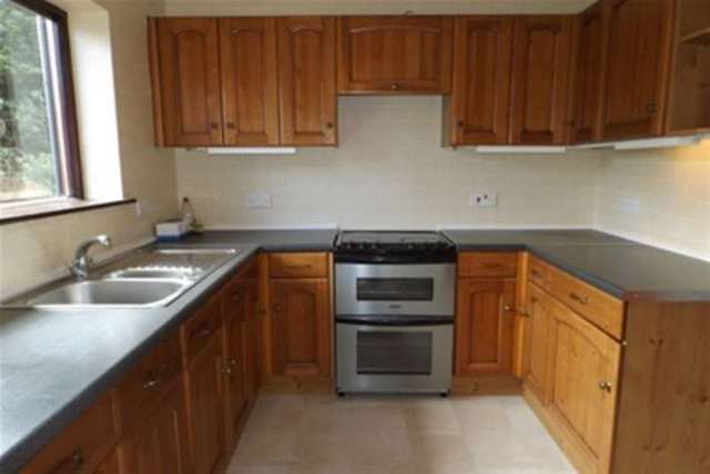  Image of 3 bedroom Detached house to rent in Fairways Avenue Broughton Preston PR3 at Preston, PR3 5JP