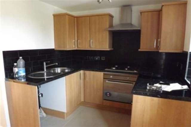  Image of 2 bedroom Flat to rent in Helford Place Fishermead Milton Keynes MK6 at Milton Keynes, MK6 2DQ