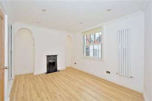  Image of 2 bedroom Property to rent in Flask Walk London NW3 at Flask Walk Hampstead Hampstead, NW3 1HG